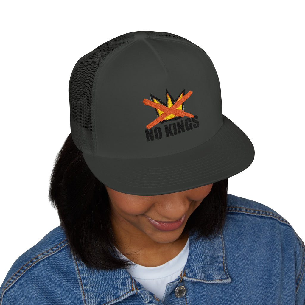 No Kings flame skull embroidery Trucker Cap | 5-panel mesh hat