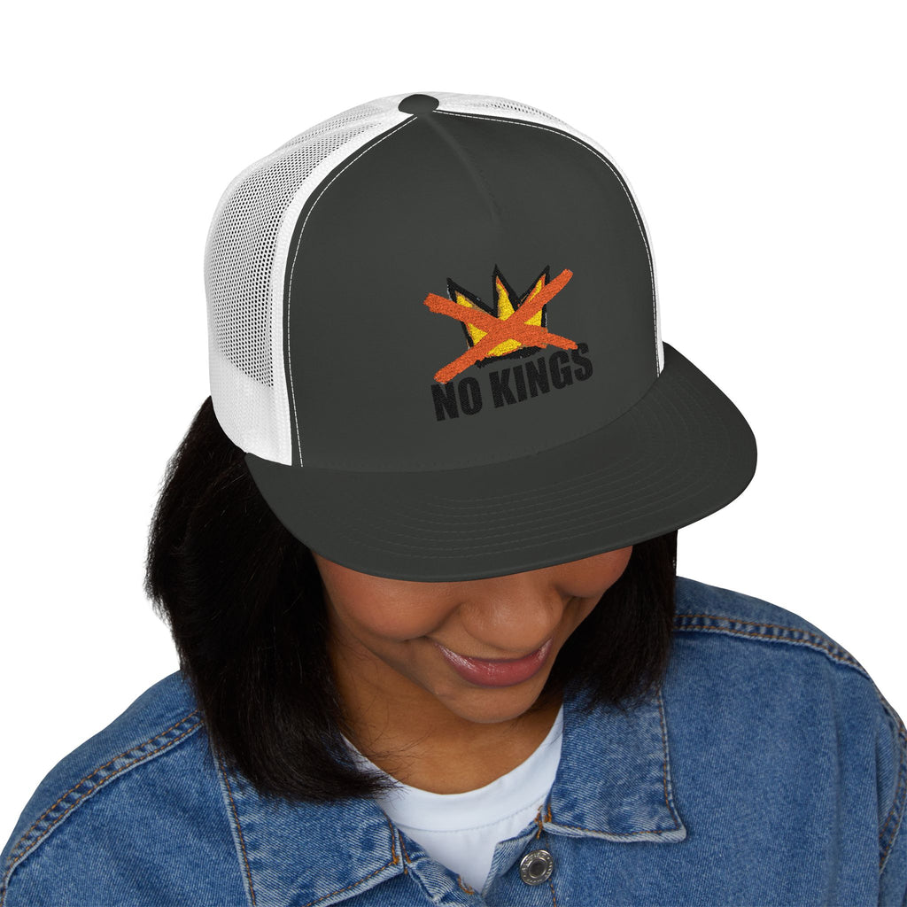 No Kings flame skull embroidery Trucker Cap | 5-panel mesh hat