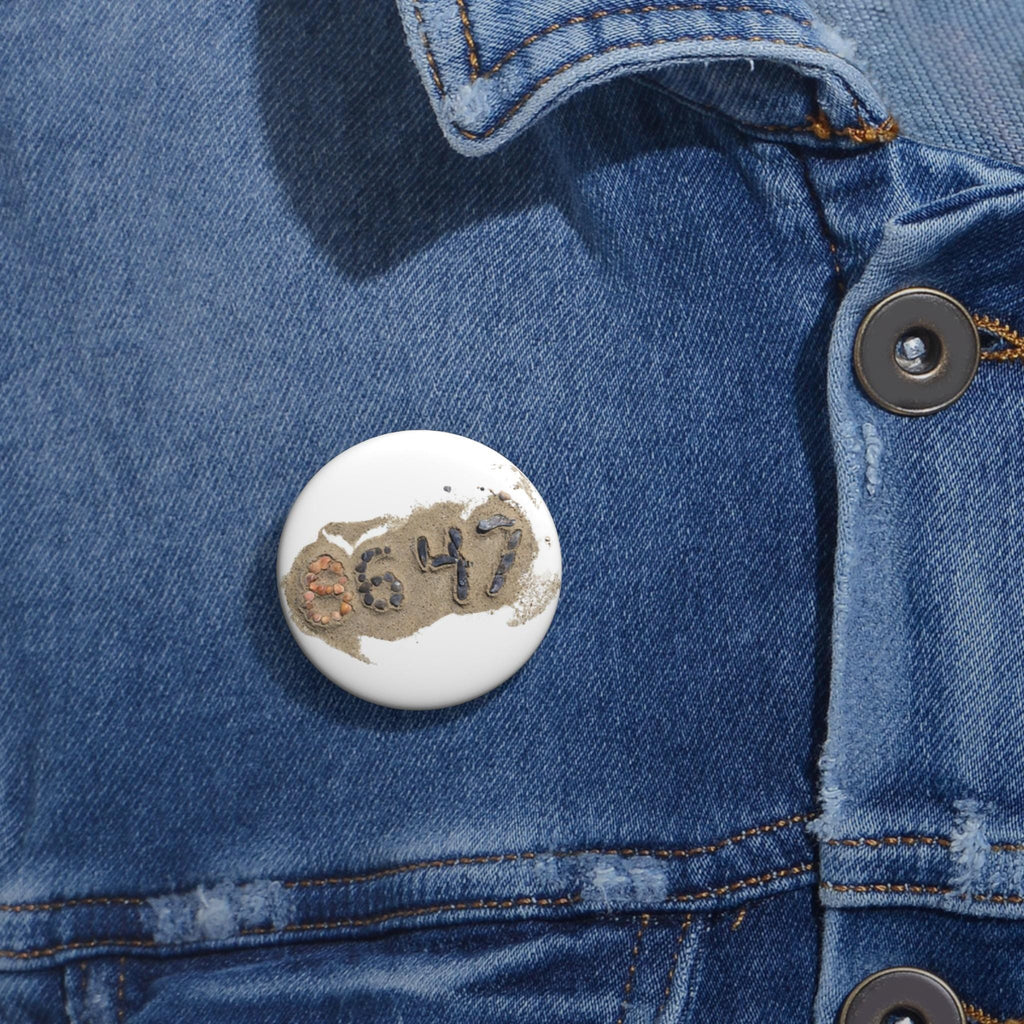 8647 Anti-Trump Protest Seashell Pin Button | Original Image I James Comey 86 47